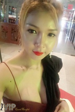 Chacha - Escort lady Bangkok 2