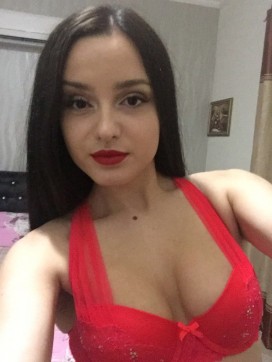 Italian Sugar Babe - Escort lady Doha 3