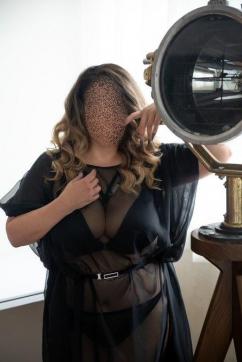 Roxana Popescu - Escort lady Bucharest 14