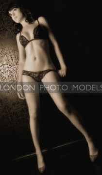 Naomi - Escort lady London 2
