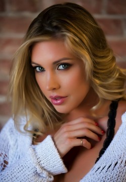 Samantha - Escort lady London 4