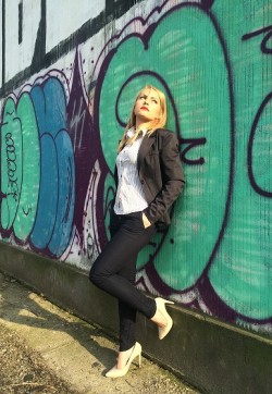 Alinablondy - Escort ladies Bucharest 1