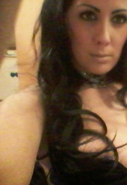 Adinna - Escort ladies Bucharest 1