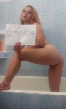 Monika - Escort lady Bucharest 4