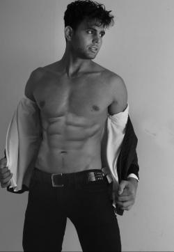 Max - Escort mens Milan 1 Max - Escort mens Milan 1