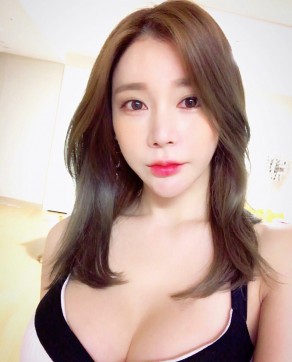 Maggie - Escort lady Hong Kong 3